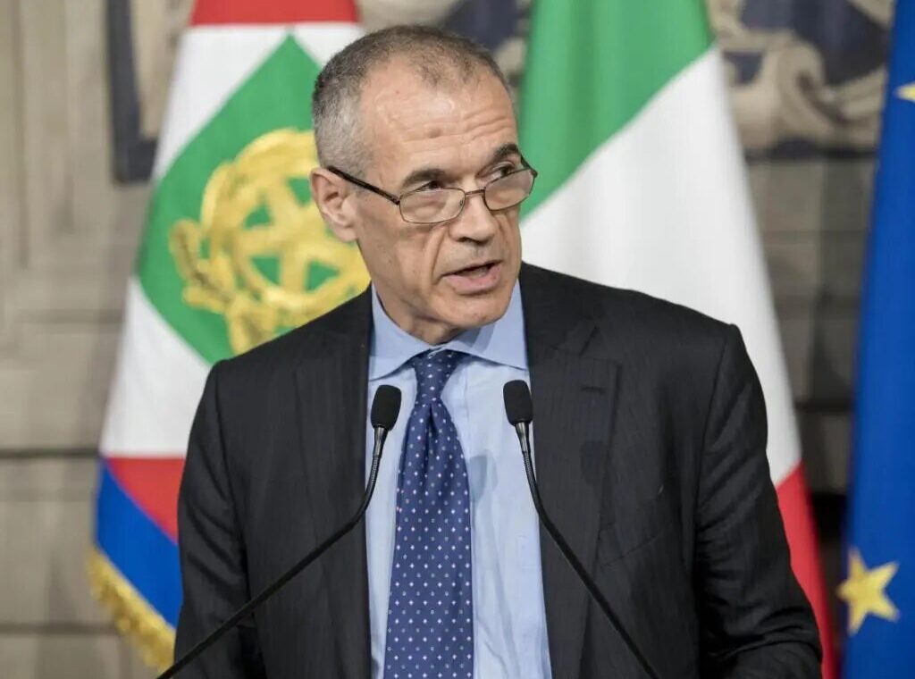 Carlo Cottarelli durante un intervento pubblico
