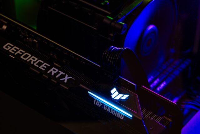 Laptop con GPU GeForce RTX Serie 50