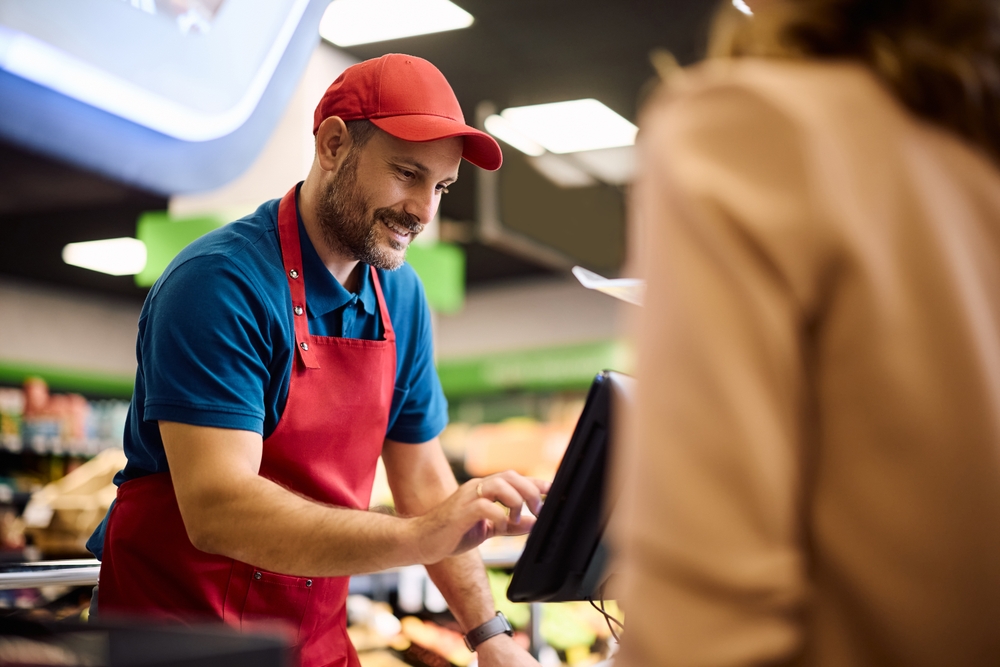 Tecnologia di verifica dell'età nei self-checkout